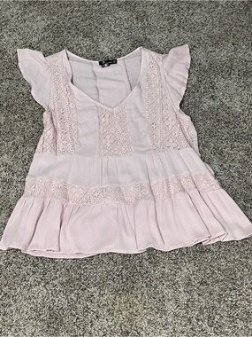 Miss Chievous Blush Pink Lace-Panel Flutter Sleeve Peplum Top X-Large. VGUC